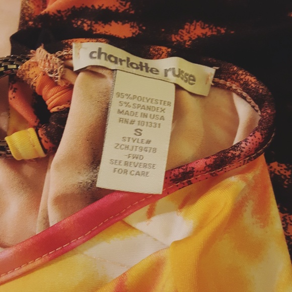 CHARLOTTE RUSSE SLEEVELESS TOP - Picture 5 of 5